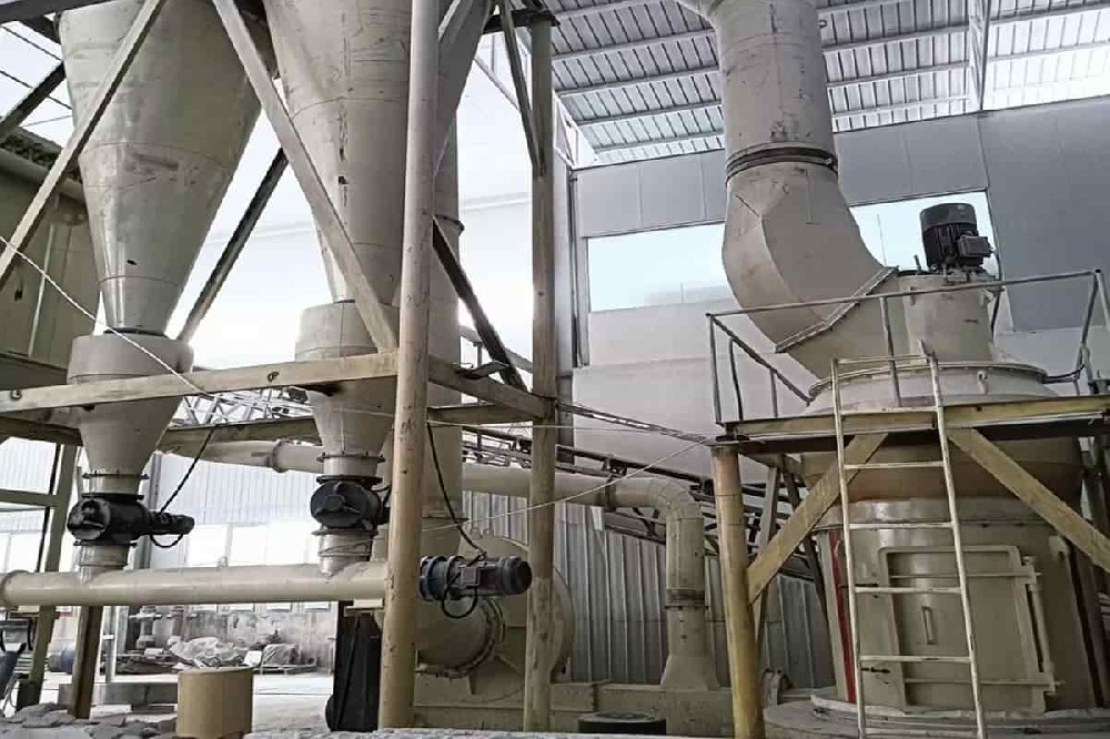 什么是氫氧化鈣磨粉機(jī) 