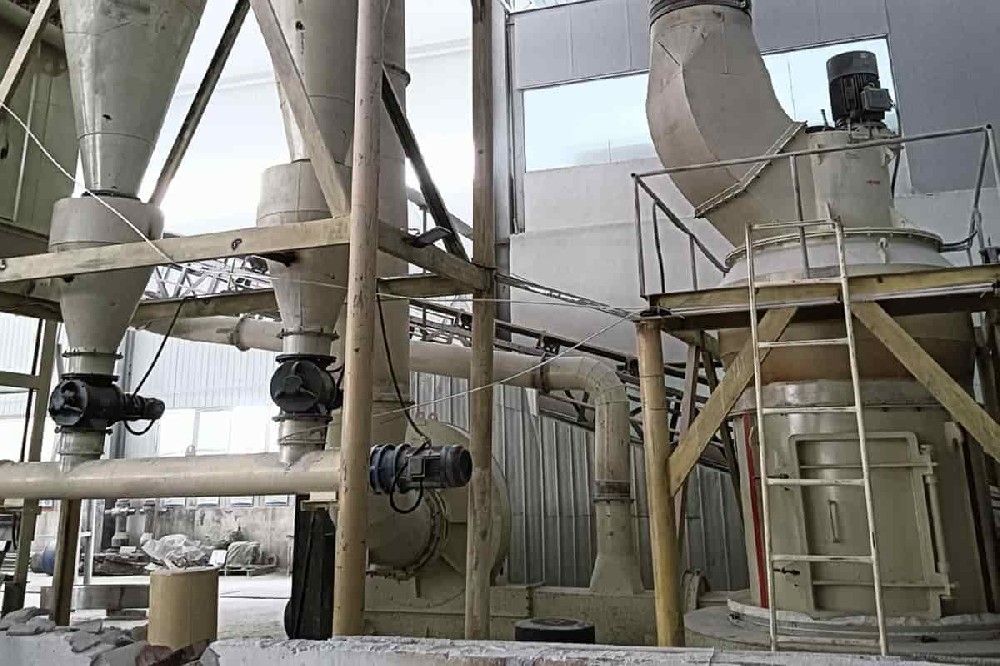 云南20萬噸氫氧化鈣脫硫粉生產(chǎn)線